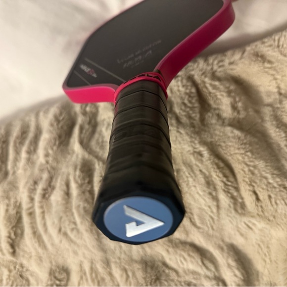 Joola Pickleball Paddle - Pink Trim / black - Picture 9 of 15